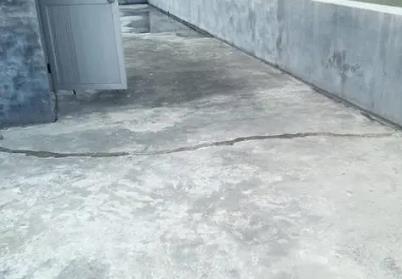 美溪楼顶漏水维修公司分享下如何解决卫生间隐蔽部位漏水的问题?