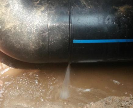 美溪楼顶渗水维修公司为大家分享下美溪卫生间漏水维修修补技术!